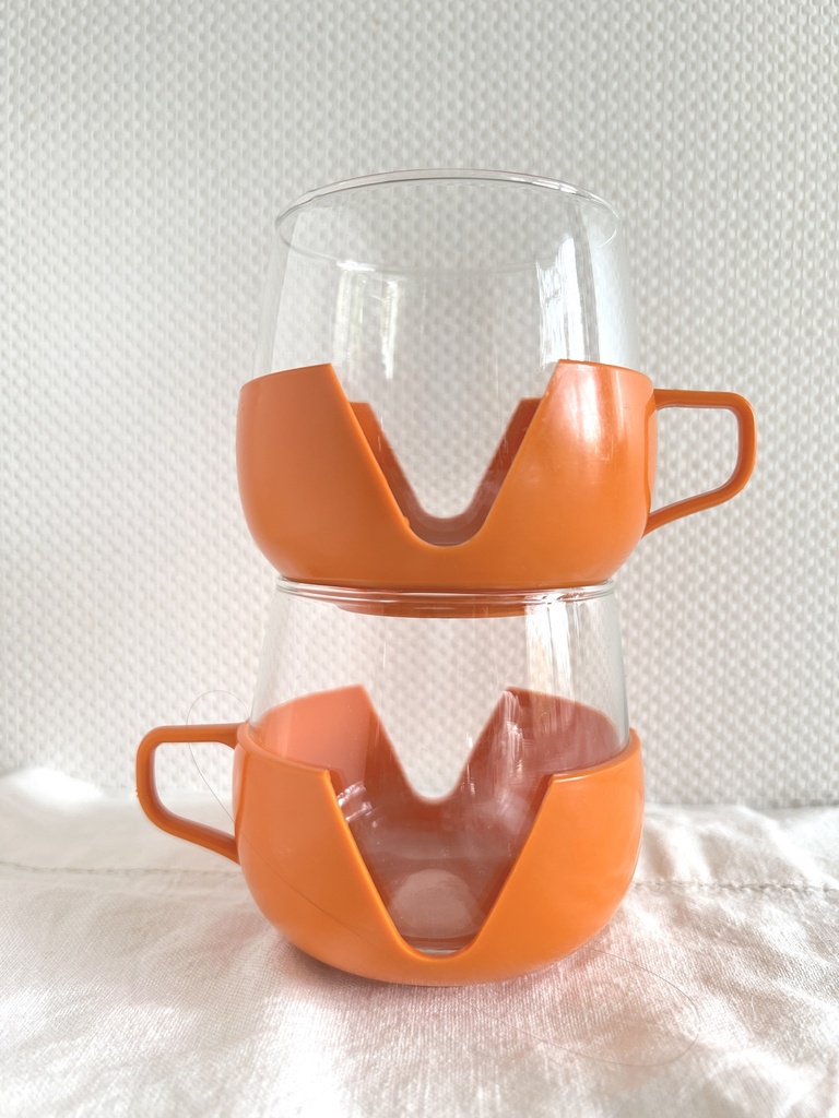 Ensemble de deux tasses en verre et plastique orange style Melitta