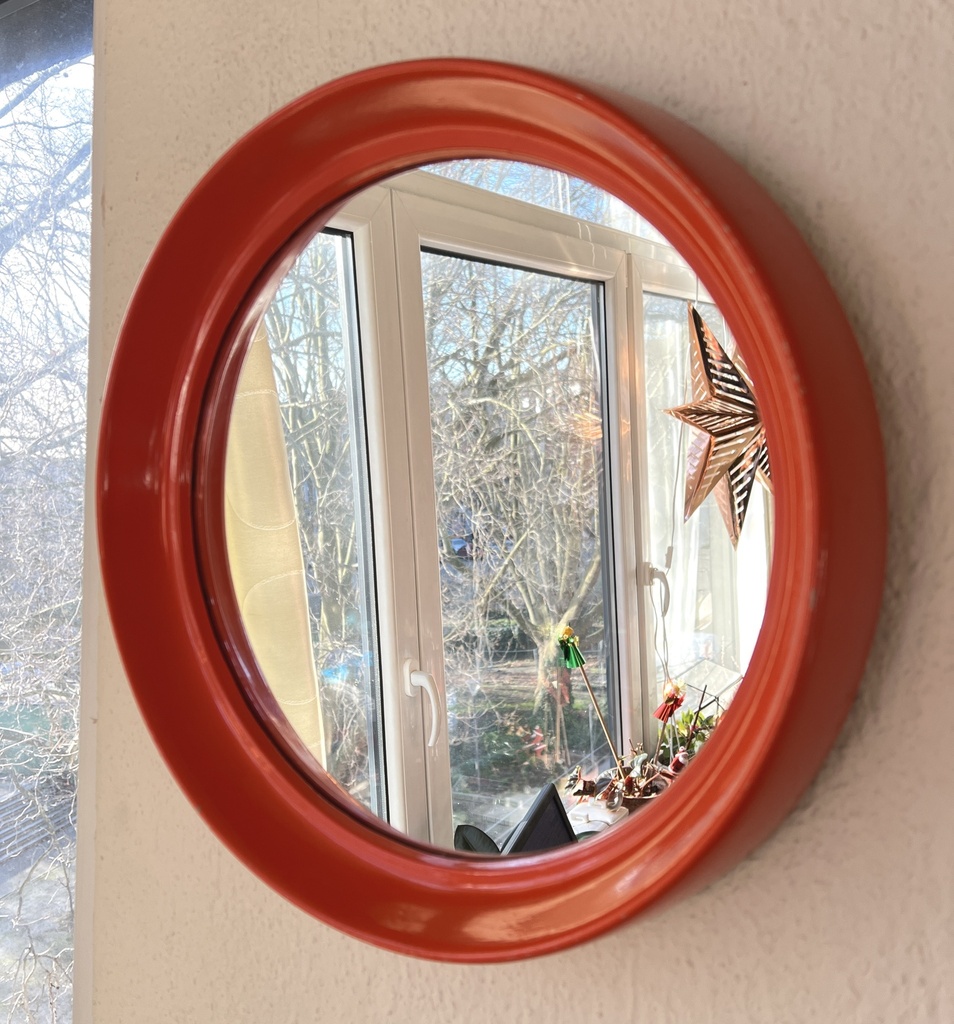 Miroir rond orange en bois