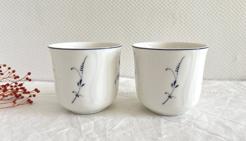 Ensemble de 4 tasses et 4 sous-tasses Villeroy & Boch Vieux Luxembourg