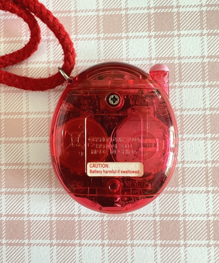 Jouet électronique Tamagotchi rose - 2004