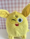 Petite peluche Furby jaune - 2012