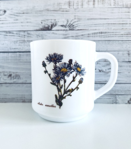 Tasse Arcopal motif botanique